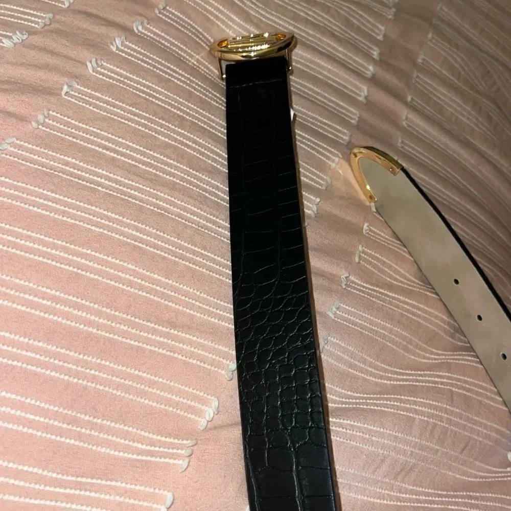 MWOT Logo Buckle in Matte Croco with Logo Engraved Tip Edge Belt black L​